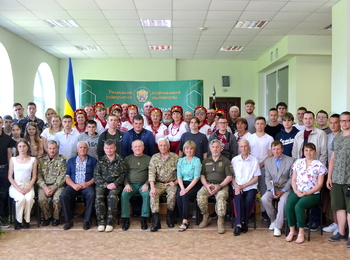 Творча зустріч студентів з козаками-поетами