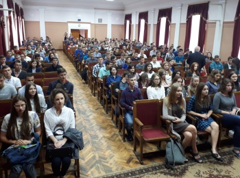 Перший день навчання  в Уманському НУС розпочато з лекції  «Пізнай Україну – Європейську державу»
