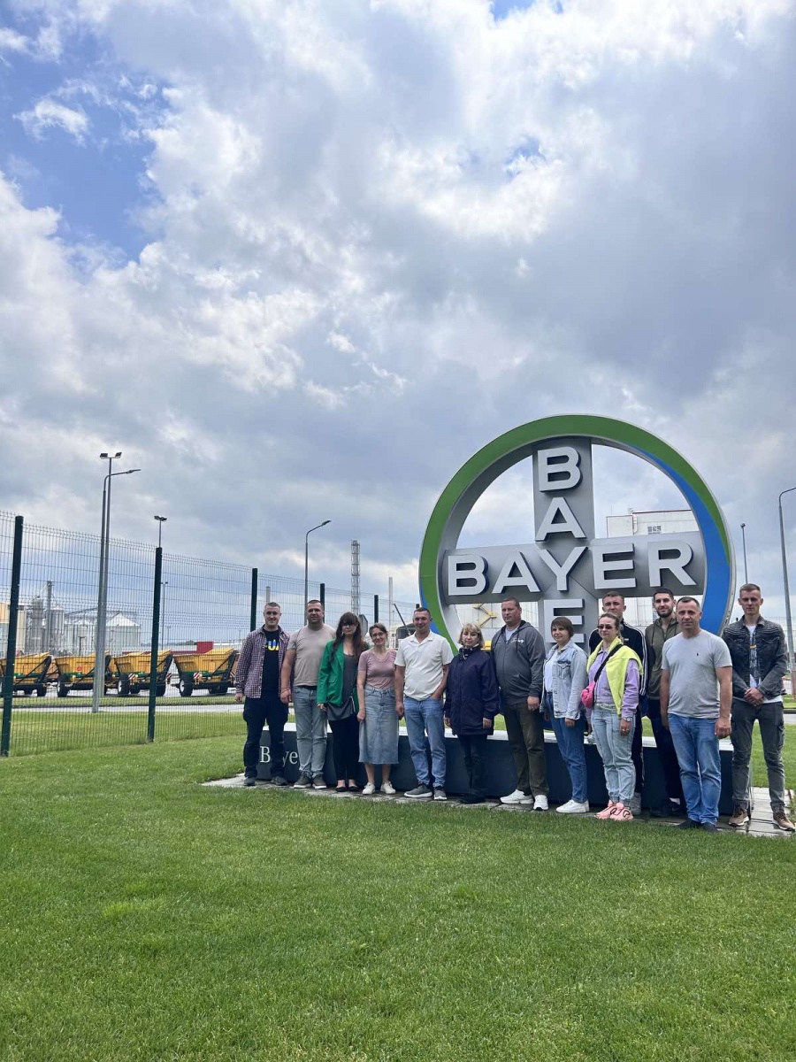 Екскурсія насіннєвим заводом ТОВ «Bayer»